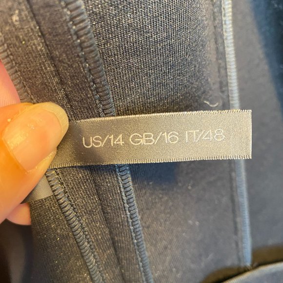 DONNA KARAN JACKET - MADE IN ITALY (SZ 14) (EUC) - Picture 7 of 8